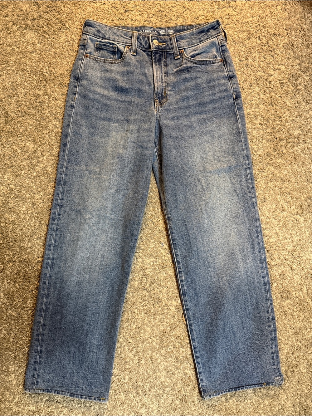 Old Navy Classic Women’s Straight-Leg Jeans in Medium Blue Size 2